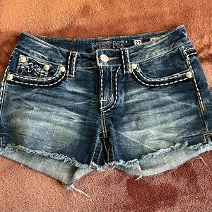 Miss Me dark wash stretch denim shorts